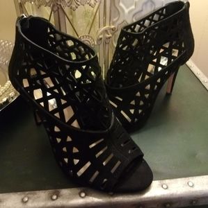 INC International Concepts black suede heels sz6